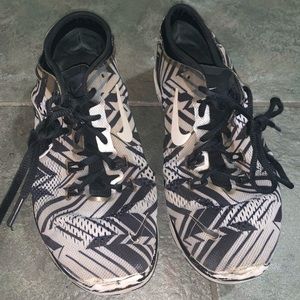 Nike Womens Free 5.0 TR Black and White Decent condition